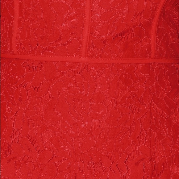 Lulus Song of the Siren Red Lace Maxi Dress Sleeveless with Slit Size Small NWT - Picture 5 of 10